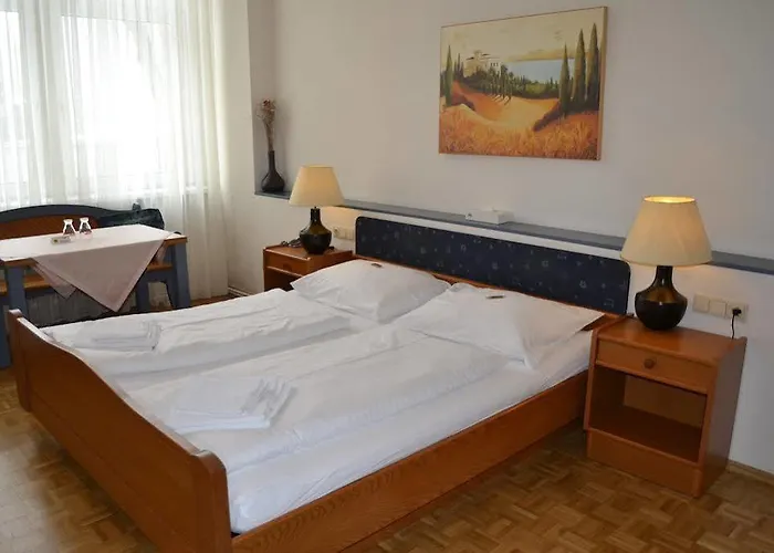 Anna Hotel